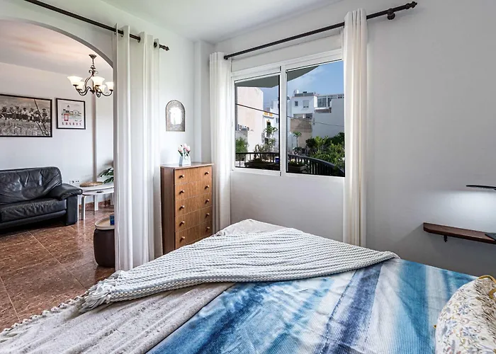 アパート Acapulco Playa 205 ネルハ